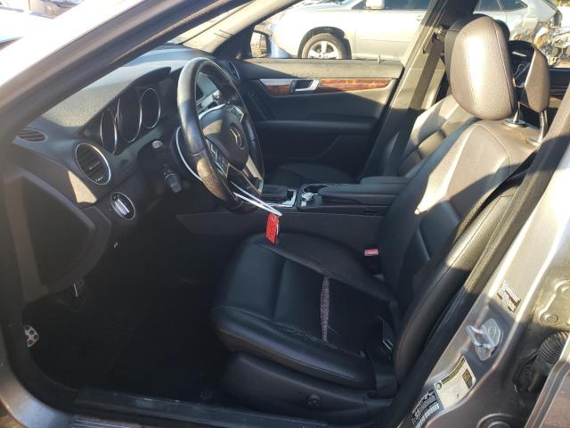 Photo 7 from auction – 2012 MERCEDES-BENZ C with VIN WDDGF4HBXCA606856