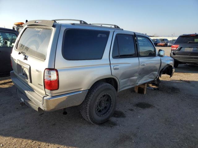 Photo 3 from auction – 2001 TOYOTA 4RUNNER SR with VIN JT3GN86R710190387