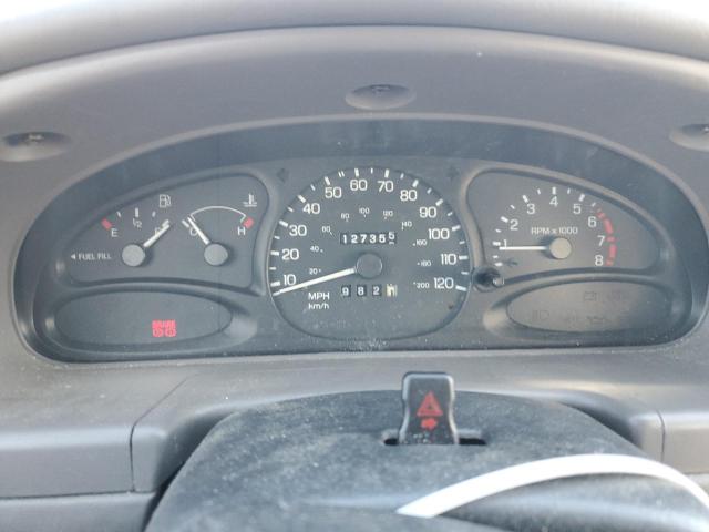 Photo 9 from auction – 1999 FORD ESCORT SE with VIN 1FAFP13P6XW281559