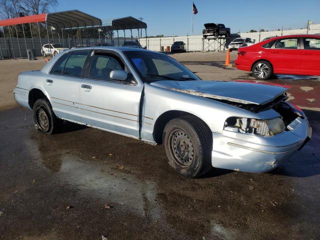 Photo 4 from auction – 2001 FORD CROWN VICT with VIN 2FAFP71W01X137305