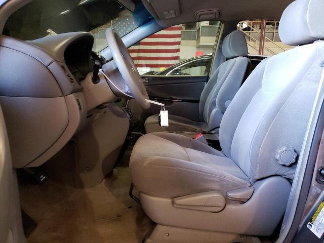 Photo 7 from auction – 2005 TOYOTA SIENNA LE with VIN 5TDZA23C65S266276