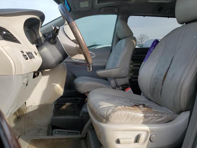Photo 7 from auction – 2011 TOYOTA SIENNA XLE with VIN 5TDYK3DC3BS126694