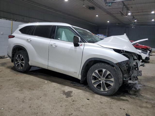 Photo 4 from auction – 2022 TOYOTA HIGHLANDER with VIN 5TDGBRCH1NS542257