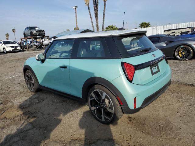 Снимка 2 от търг – 2025 MINI COOPER S с VIN WMW23GD00S2W11752
