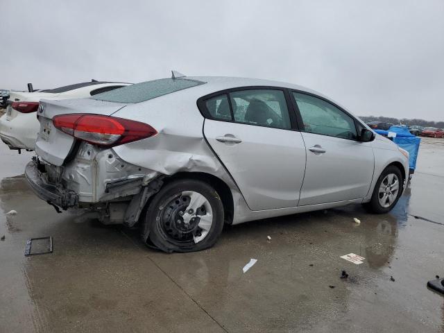 Photo 3 from auction – 2017 KIA FORTE LX with VIN 3KPFK4A78HE142557