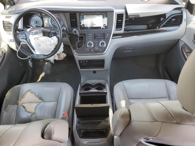 Photo 8 from auction – 2015 TOYOTA SIENNA XLE with VIN 5TDYK3DC6FS628900