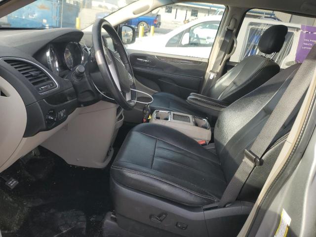 Photo 7 from auction – 2016 CHRYSLER TOWN & COU with VIN 2C4RC1BG6GR185864