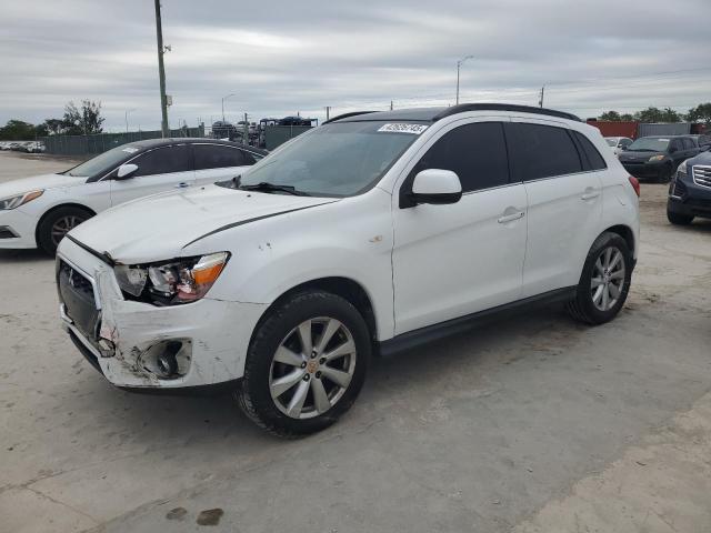 Zdjęcie 1 z aukcji – 2013 MITSUBISHI OUTLANDER z VIN 4A4AP4AU1DE009767