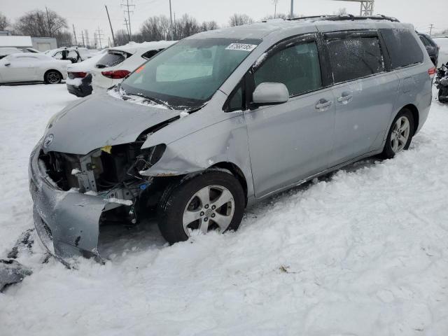 TOYOTA SIENNA LE 2011 with VIN 5TDKK3DC9BS127435 - Photo from auction