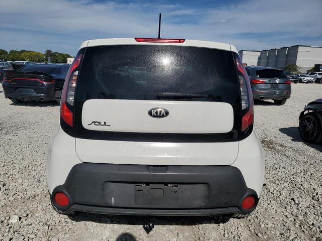 Photo 6 from auction – 2014 KIA SOUL with VIN KNDJN2A27E7049647