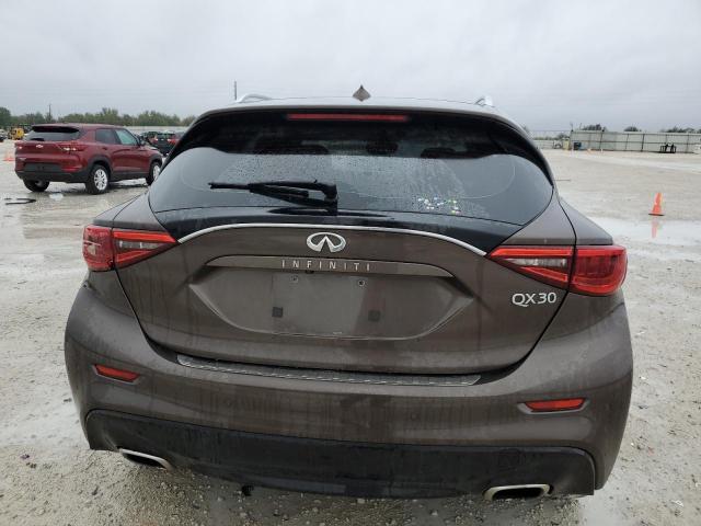 Photo 6 from auction – 2017 INFINITI QX30 BASE with VIN SJKCH5CP9HA033089