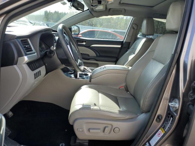 Фото 7 с аукциона – 2016 TOYOTA HIGHLANDER с VIN 5TDJKRFH6GS310032
