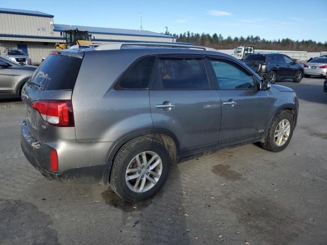 Photo 3 from auction – 2015 KIA SORENTO LX with VIN 5XYKTDA68FG567277