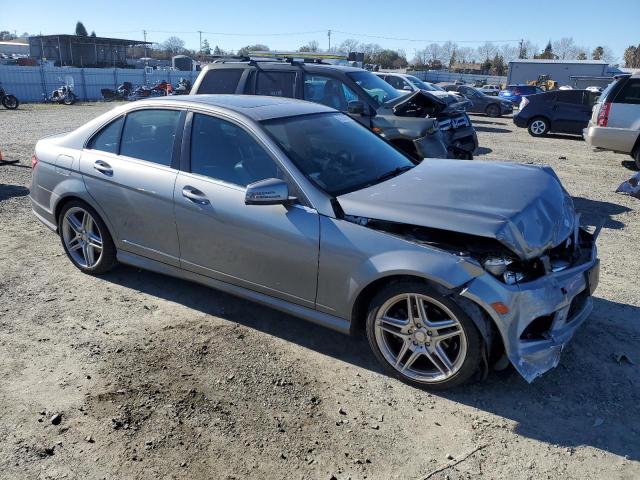 Photo 4 from auction – 2011 MERCEDES-BENZ C 300 with VIN WDDGF5EBXBF636886