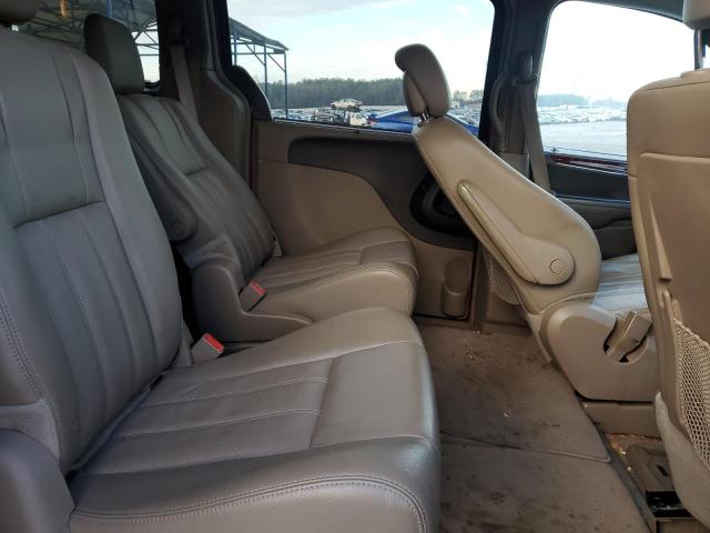 Photo 11 from auction – 2012 CHRYSLER TOWN & COU with VIN 2C4RC1CG9CR339928