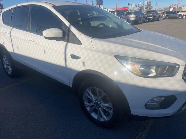 FORD ESCAPE SE 2017 with VIN 1FMCU9GD1HUC97469 - Photo from auction