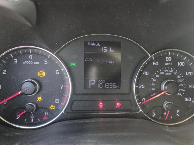 Photo 9 from auction – 2015 KIA FORTE LX with VIN KNAFX4A60F5383642