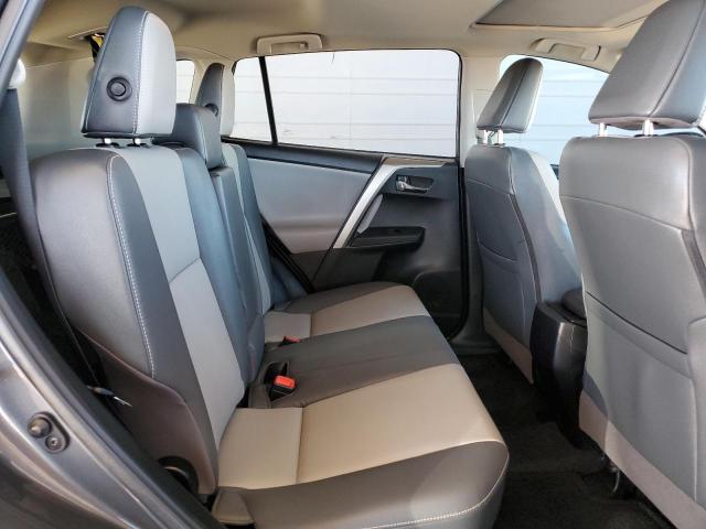 Photo 11 from auction – 2015 TOYOTA RAV4 with VIN 2T3YFREV3FW220991