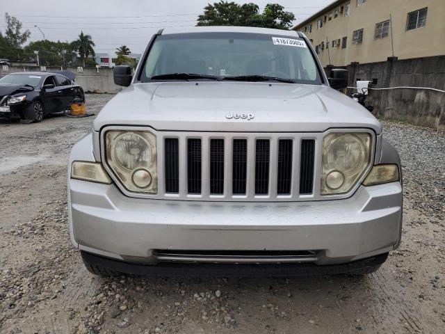 Photo 5 from auction – 2008 JEEP LIBERTY SP with VIN 1J8GP28K98W284516