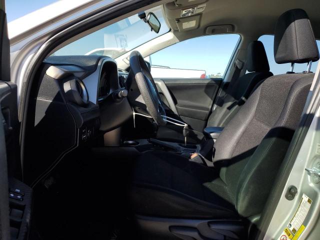 Photo 7 from auction – 2015 TOYOTA RAV4 LE with VIN JTMZFREV4FD061030