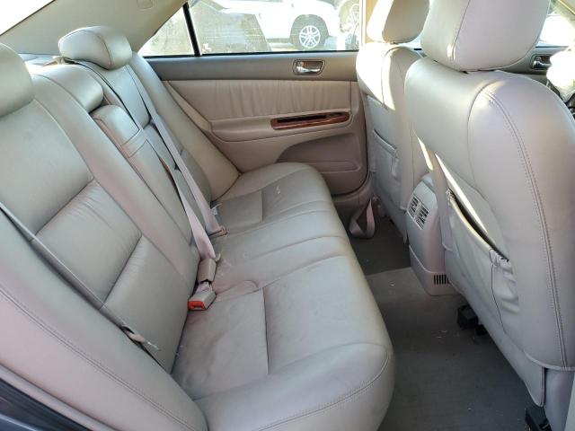 Photo 10 from auction – 2004 TOYOTA CAMRY LE with VIN 4T1BE30K44U836367