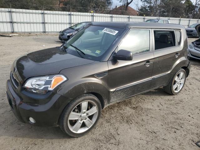 KIA SOUL + 2011 z numerem VIN KNDJT2A21B7281100 - Zdjęcie z aukcji