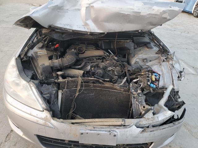 Photo 11 from auction – 2011 HYUNDAI GENESIS 3. with VIN KMHGC4DE4BU118496