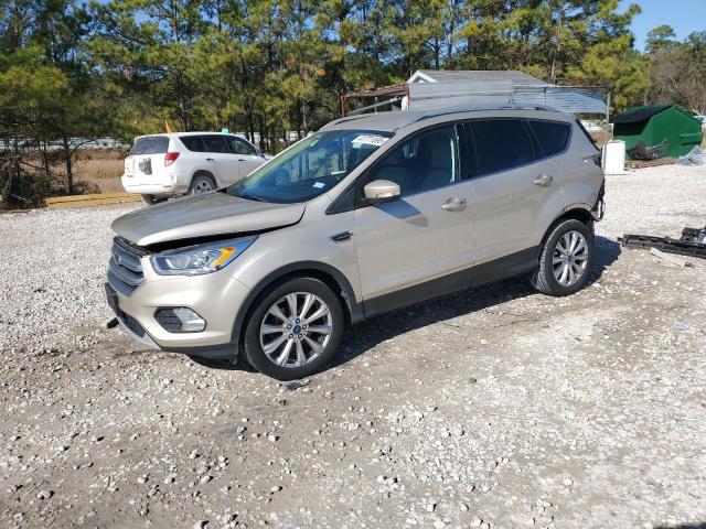 FORD ESCAPE TIT 2017 مع رقم تعريف المركبة 1FMCU0JD4HUC87328 - صورة من المزاد