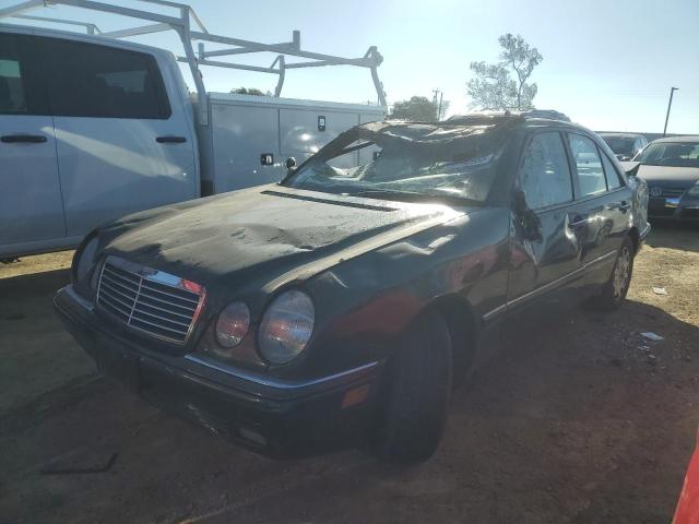 MERCEDES-BENZ E 320 1996 с VIN WDBJF55FXTJ011680 - Снимка от търг