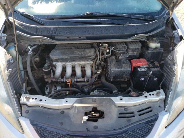 Photo 11 from auction – 2009 HONDA FIT with VIN JHMGE88239S040724