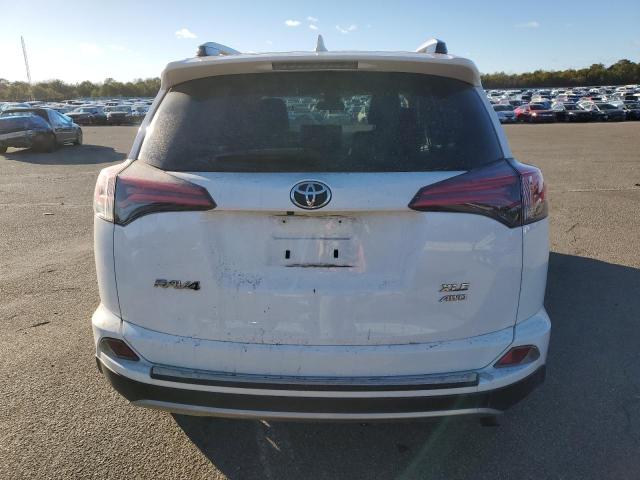 Photo 6 from auction – 2018 TOYOTA RAV4 ADVEN with VIN JTMRFREV8JJ243243