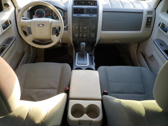 Photo 8 from auction – 2010 FORD ESCAPE XLS with VIN 1FMCU0C79AKB50975