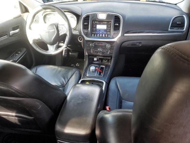 Photo 8 from auction – 2015 CHRYSLER 300 LIMITE with VIN 2C3CCAAG4FH920650