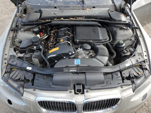 Photo 11 from auction – 2010 BMW 335 I with VIN WBAWL7C57AP475720