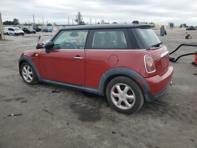 Photo 2 from auction – 2008 MINI COOPER with VIN WMWMF33548TT66639