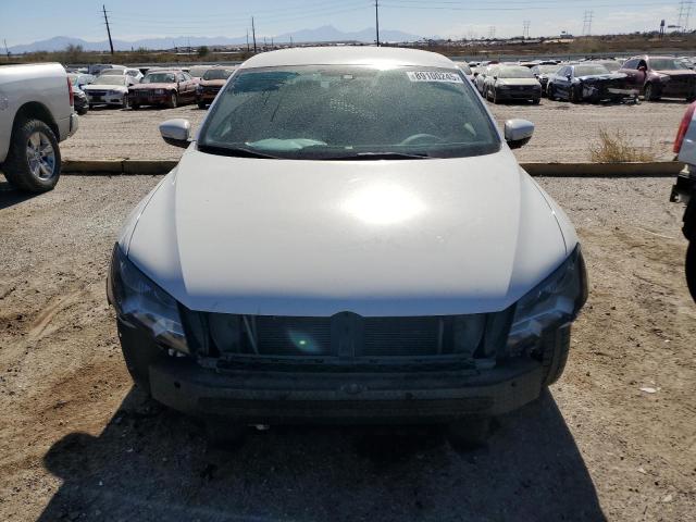 Photo 5 from auction – 2015 VOLKSWAGEN PASSAT S with VIN 1VWAT7A32FC091578