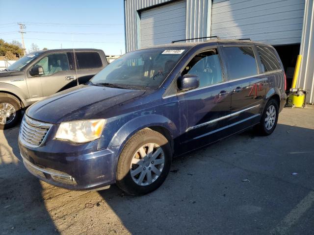 CHRYSLER TOWN & COU 2015 with VIN 2C4RC1BG3FR522036 - Photo from auction