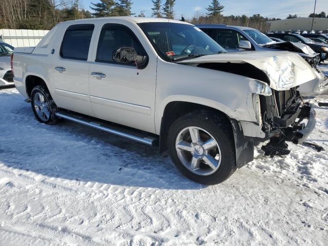 Photo 4 from auction – 2013 CHEVROLET AVALANCHE with VIN 3GNTKGE79DG345459