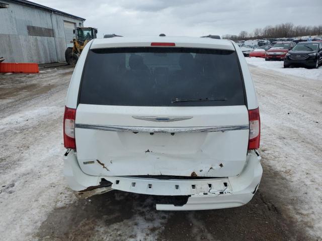 Photo 6 from auction – 2016 CHRYSLER TOWN & COU with VIN 2C4RC1BG8GR185526