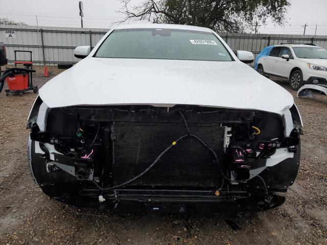 Photo 5 from auction – 2019 GENESIS G80 BASE with VIN KMTFN4JE3KU322237