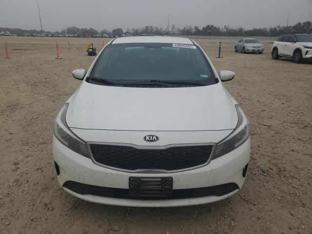 Photo 5 from auction – 2018 KIA FORTE LX with VIN 3KPFL4A70JE220459