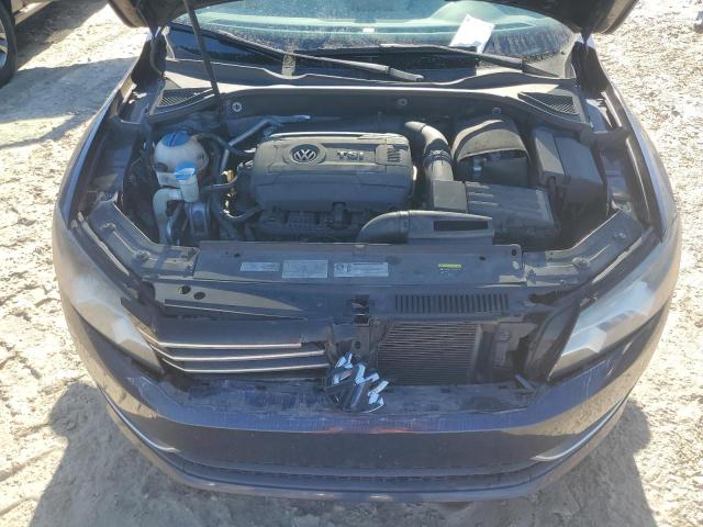 Photo 11 from auction – 2015 VOLKSWAGEN PASSAT SE with VIN 1VWBS7A30FC057002