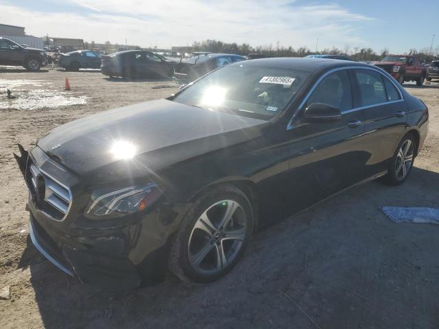 MERCEDES-BENZ E 300 2018 with VIN WDDZF4JB9JA473054 - Photo from auction