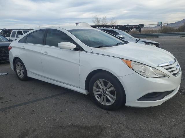 Photo 4 from auction – 2014 HYUNDAI SONATA GLS with VIN 5NPEB4AC0EH904988