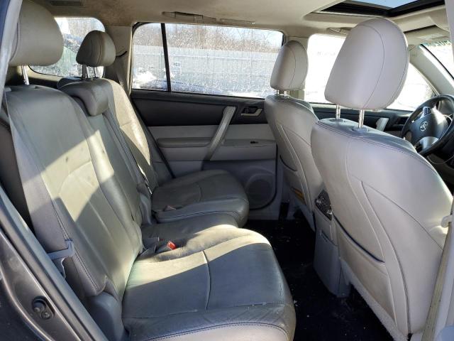 Photo 11 from auction – 2011 TOYOTA HIGHLANDER with VIN 5TDBK3EH2BS055052