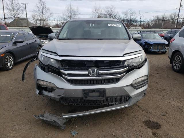 Photo 5 from auction – 2018 HONDA PILOT TOUR with VIN 5FNYF6H96JB050394