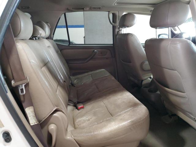 Photo 11 from auction – 2002 TOYOTA SEQUOIA SR with VIN 5TDZT34A02S065921