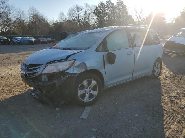 Photo 1 from auction – 2015 TOYOTA SIENNA LE with VIN 5TDKK3DC5FS574737