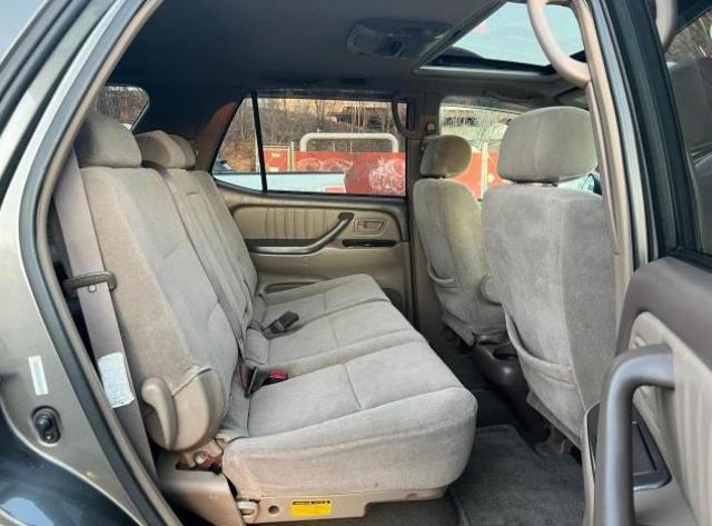 Photo 6 from auction – 2004 TOYOTA SEQUOIA LI with VIN 5TDBT48A24S205116