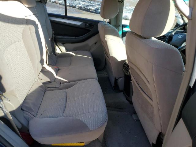 Photo 11 from auction – 2004 TOYOTA 4RUNNER SR with VIN JTEBU14R740033736